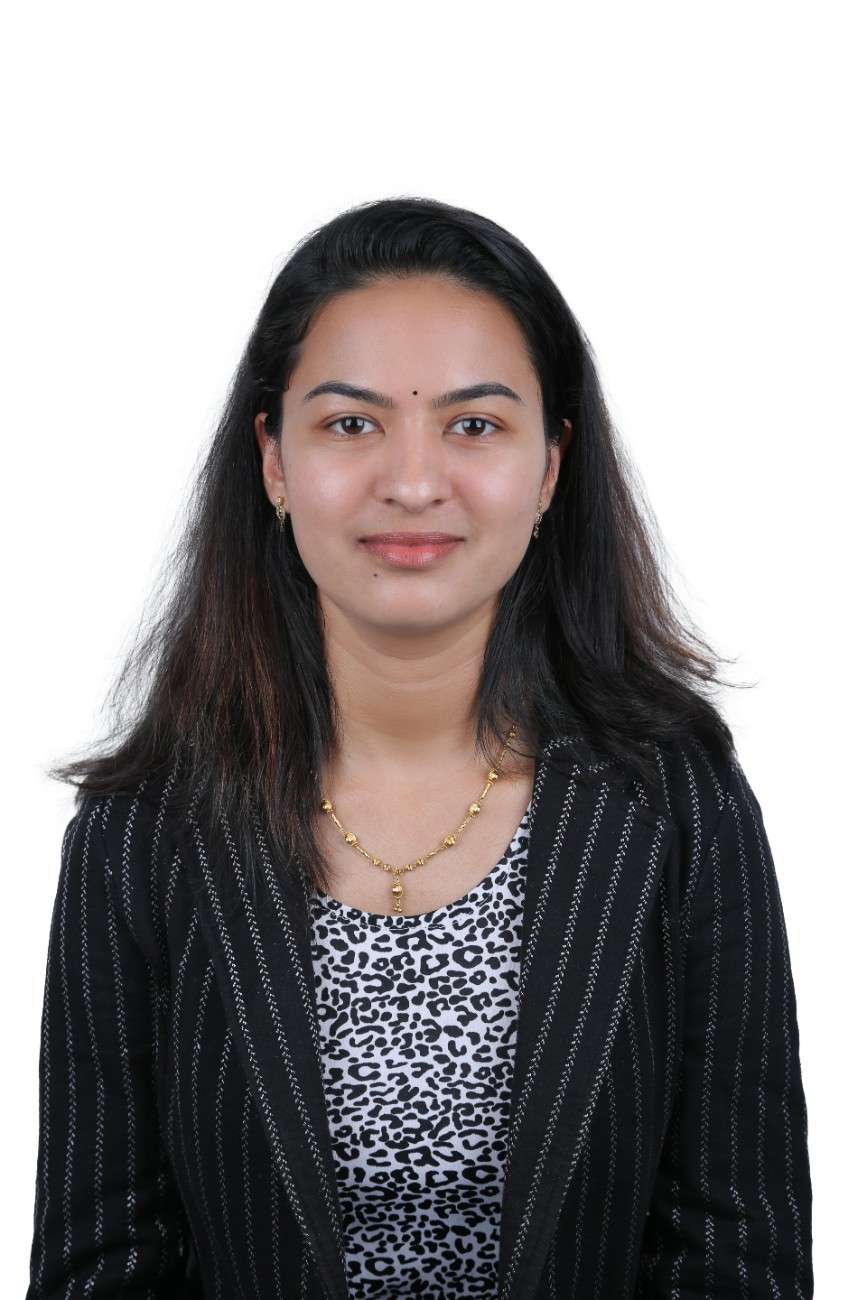 Confident HR Manager and Star Real Estate Administrator in Dubai, guaranteeing effective operations and staff assistance.